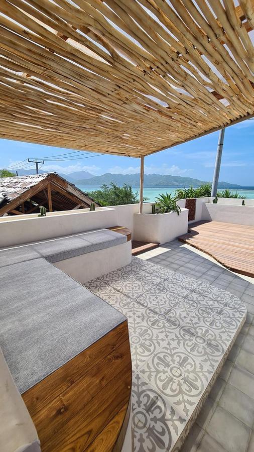 Shore Thing Gili Air Beachfront Apartment Exteriör bild